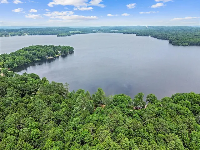 $489,999 | 48 Pleasant Point Road, Vassalboro, ME 04989