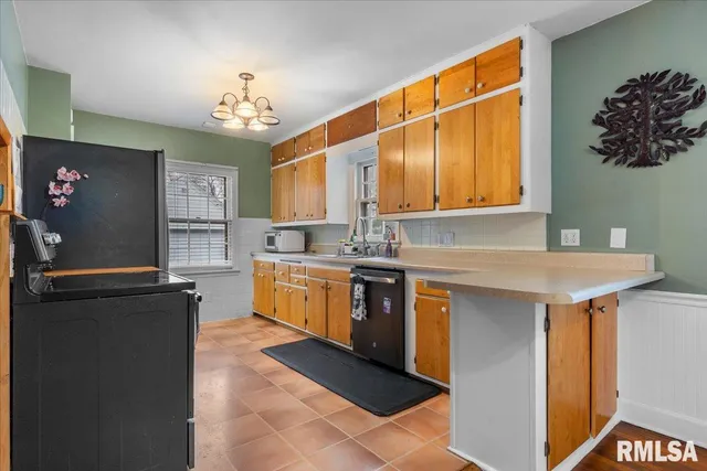 $179,900 | 1129 West Urban Avenue, Springfield, IL 62704