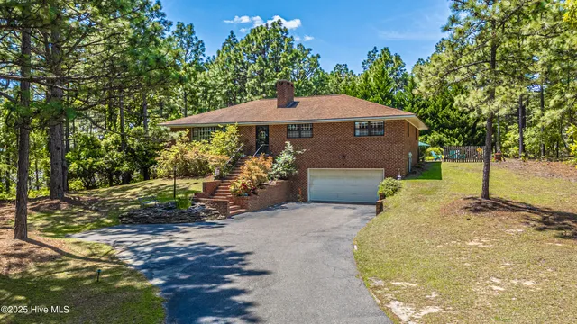 $415,000 | 118 Lancashire Lane, West End, NC 27376