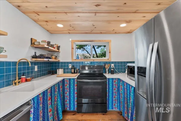 $695,000 | 11980 N Highway, Horseshoe Bend, ID 83629