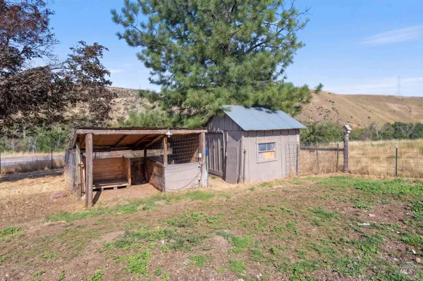 $695,000 | 11980 N Highway, Horseshoe Bend, ID 83629