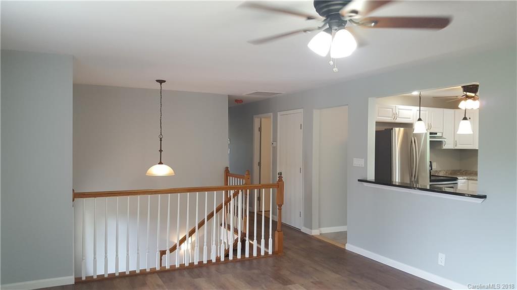 5087 Springhaven Drive Conover, NC 28613 - Photo 3 of 19 Gallery Image 3