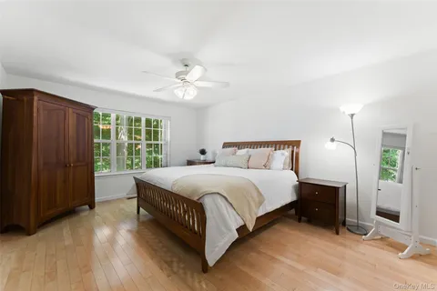 $1,095,000 | 1 Deerfoot Lane, Yonkers, NY 10710