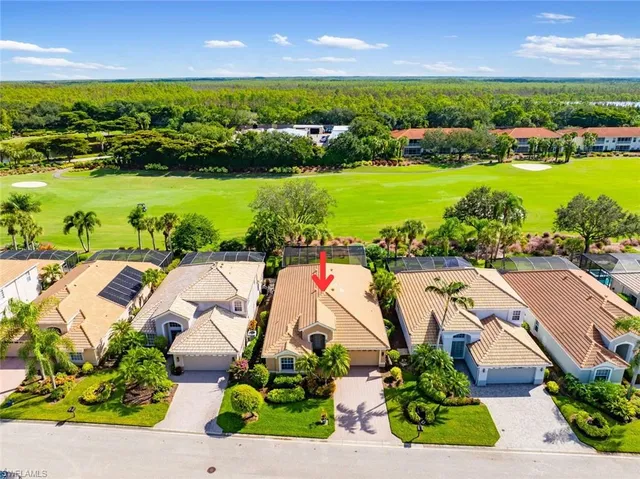 an aerial view of tennis court