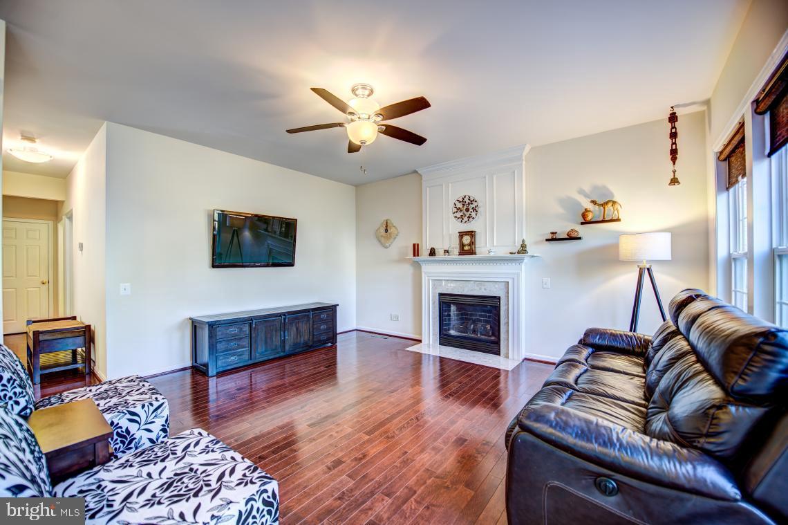 2451 Leyland Ridge Road Oak Hill, VA 20171 - Photo 12 of 54 Gallery Image 12