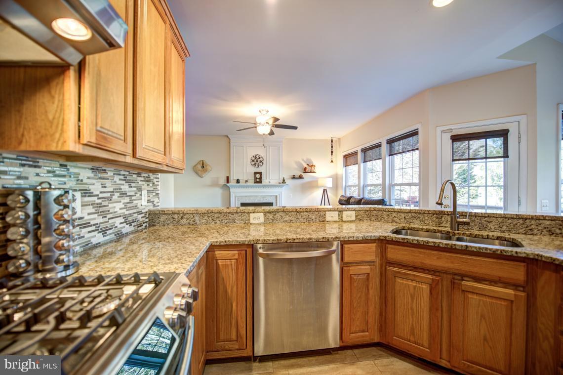 2451 Leyland Ridge Road Oak Hill, VA 20171 - Photo 20 of 54 Gallery Image 20