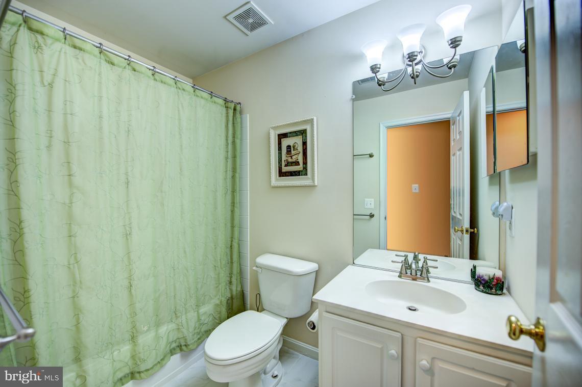 2451 Leyland Ridge Road Oak Hill, VA 20171 - Photo 39 of 54 Gallery Image 39