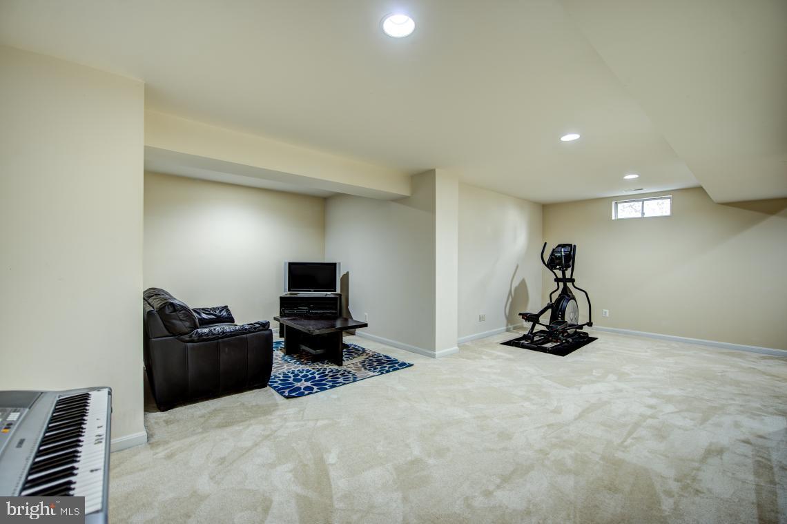 2451 Leyland Ridge Road Oak Hill, VA 20171 - Photo 42 of 54 Gallery Image 42