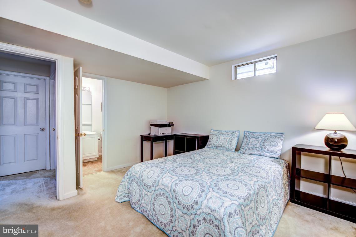 2451 Leyland Ridge Road Oak Hill, VA 20171 - Photo 46 of 54 Gallery Image 46