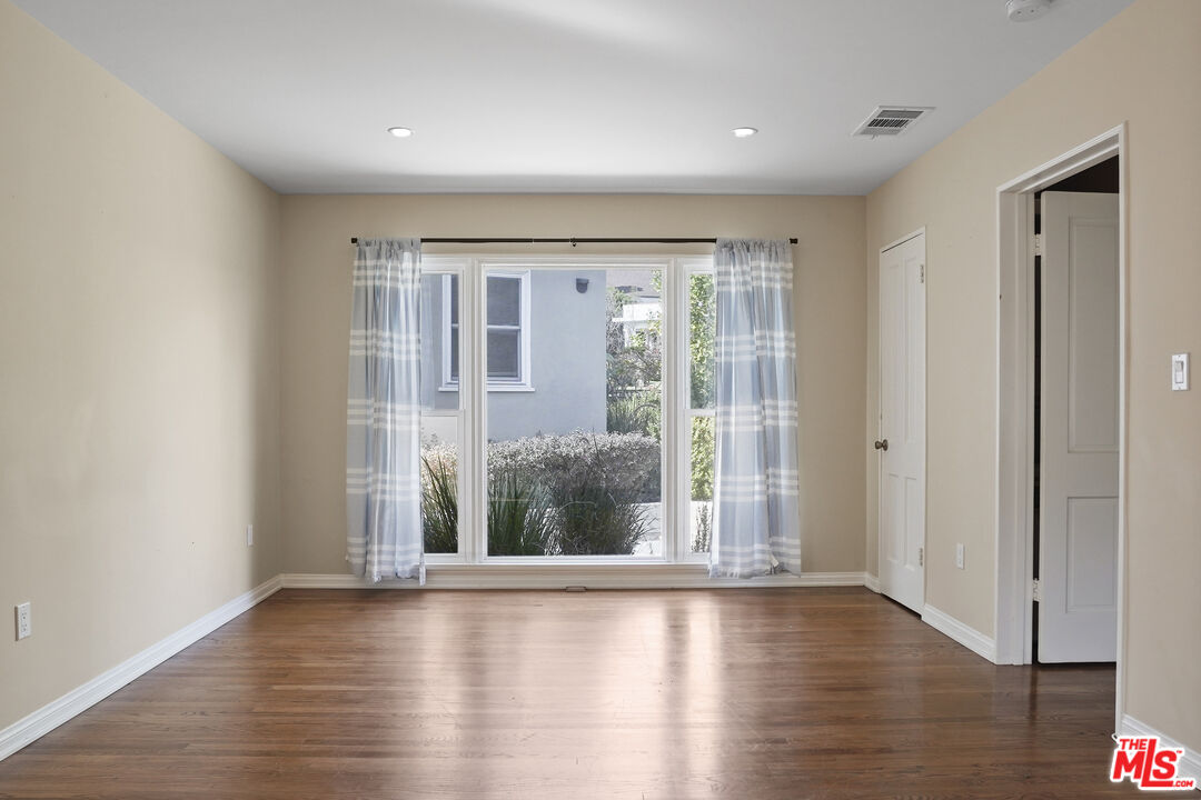 1201 Columbia Place Pasadena, CA 91105 - Photo 6 of 23