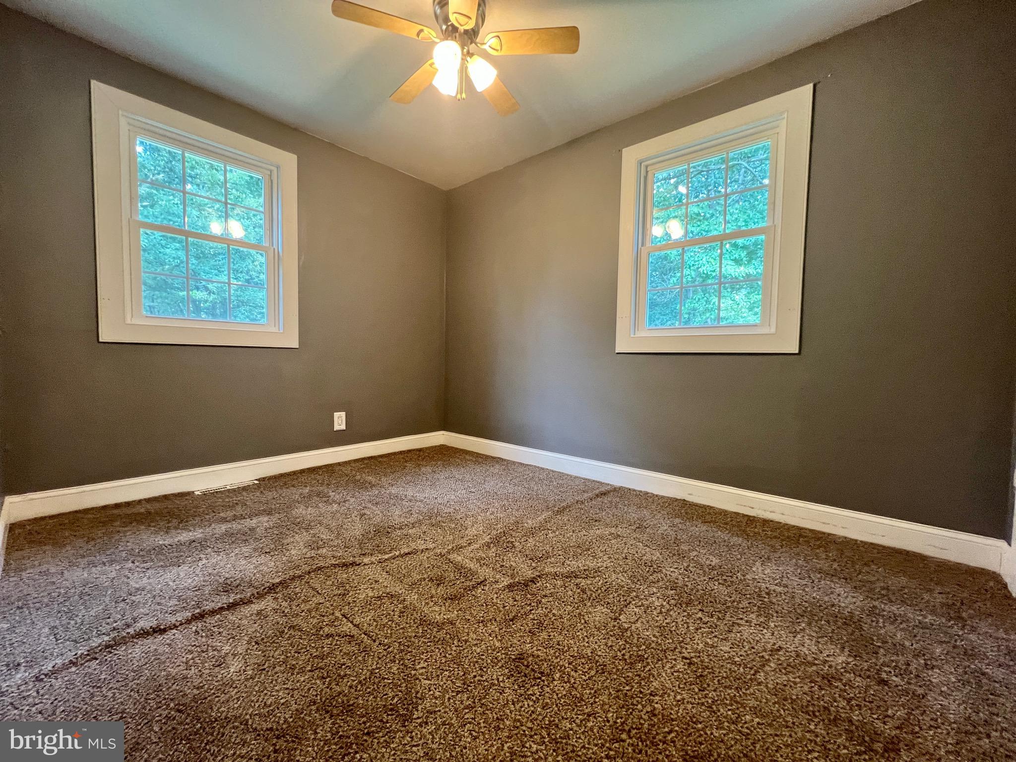 2427 Winslow Road Williamstown, NJ 08094 - Photo 16 of 24 Gallery Image 16