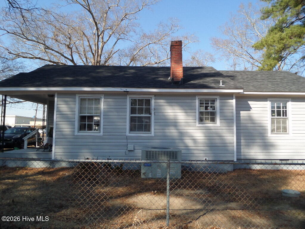 701 Hardee Road Kinston, NC 28504 - Photo 3 of 43 2018-12-02 09.12.53