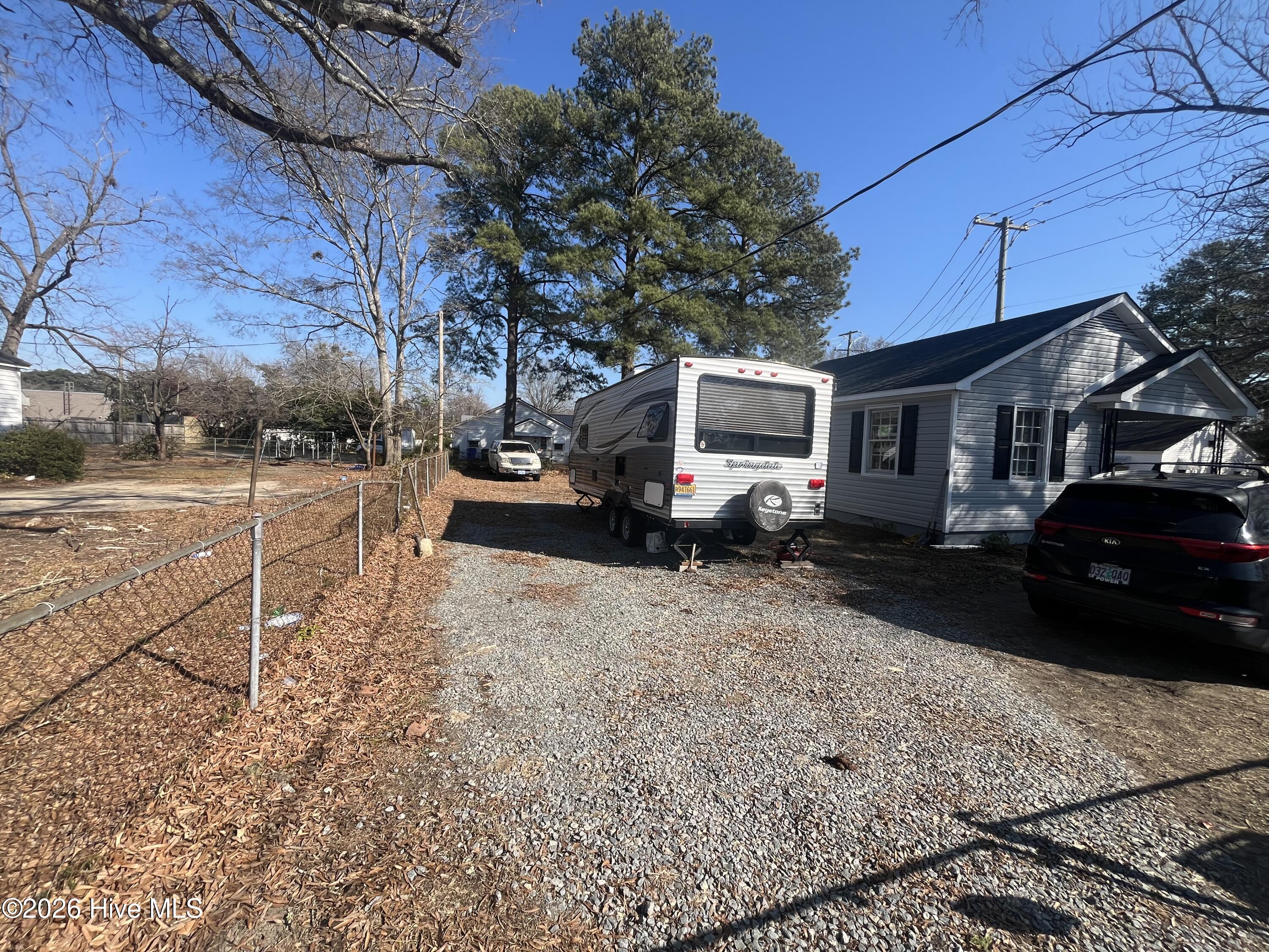 701 Hardee Road Kinston, NC 28504 - Photo 38 of 43 driveway