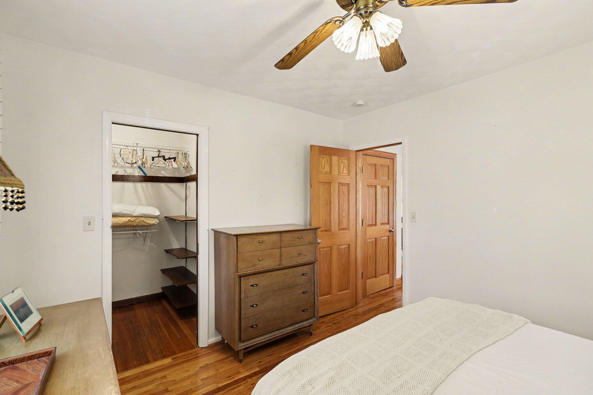 326 West Chart Street Plainwell, MI 49080 - Photo 17 of 27 019_file_1066