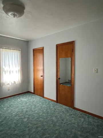 $334,900 | 105 Wolfe Street, Oaktown, IN 47561