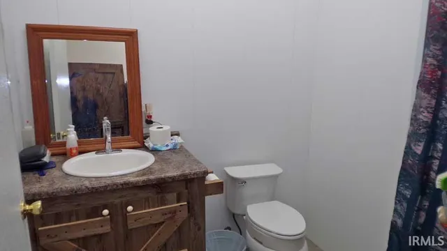 $334,900 | 105 Wolfe Street, Oaktown, IN 47561