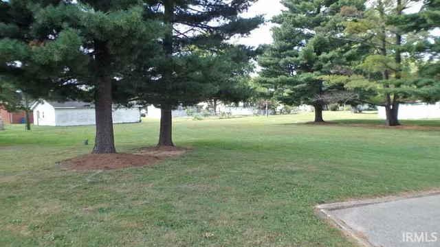 $334,900 | 105 Wolfe Street, Oaktown, IN 47561