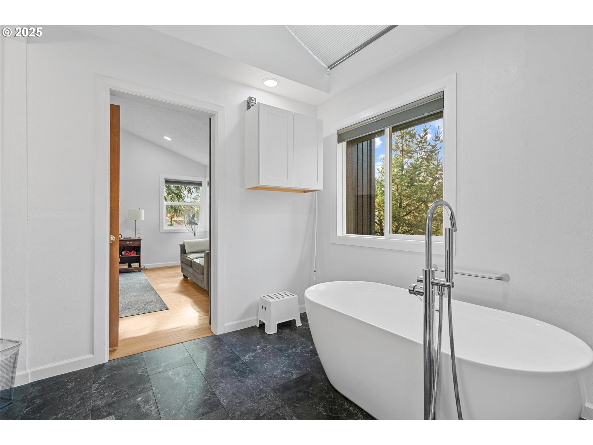 1720 Northwest Towle Court Gresham, OR 97030 - Photo 32 of 43