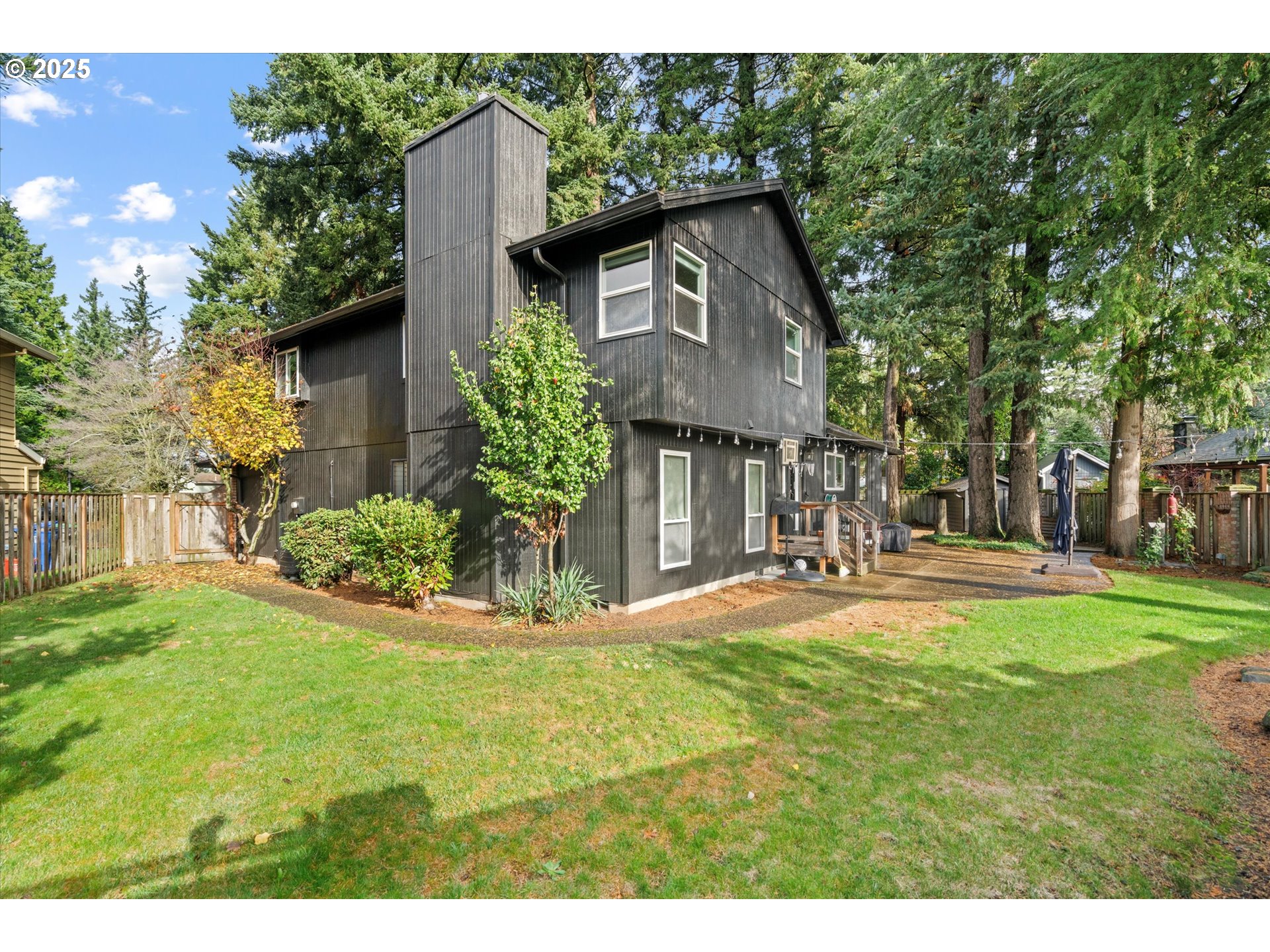 1720 Northwest Towle Court Gresham, OR 97030 - Photo 37 of 43