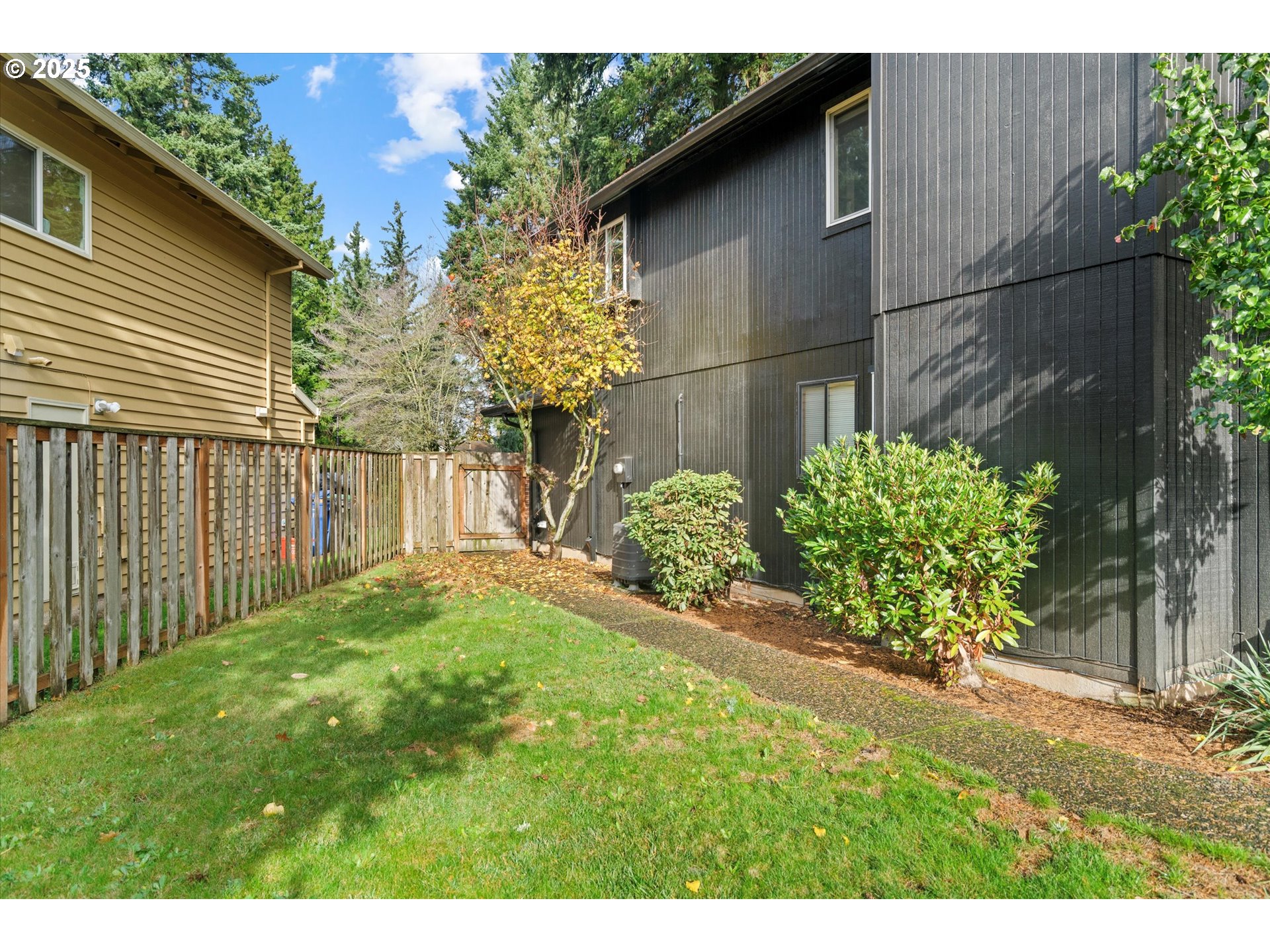 1720 Northwest Towle Court Gresham, OR 97030 - Photo 38 of 43