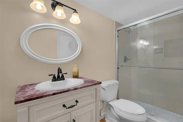 $239,500 | 321 Southeast 3rd Street, Unit 307, Dania Beach, FL 33004