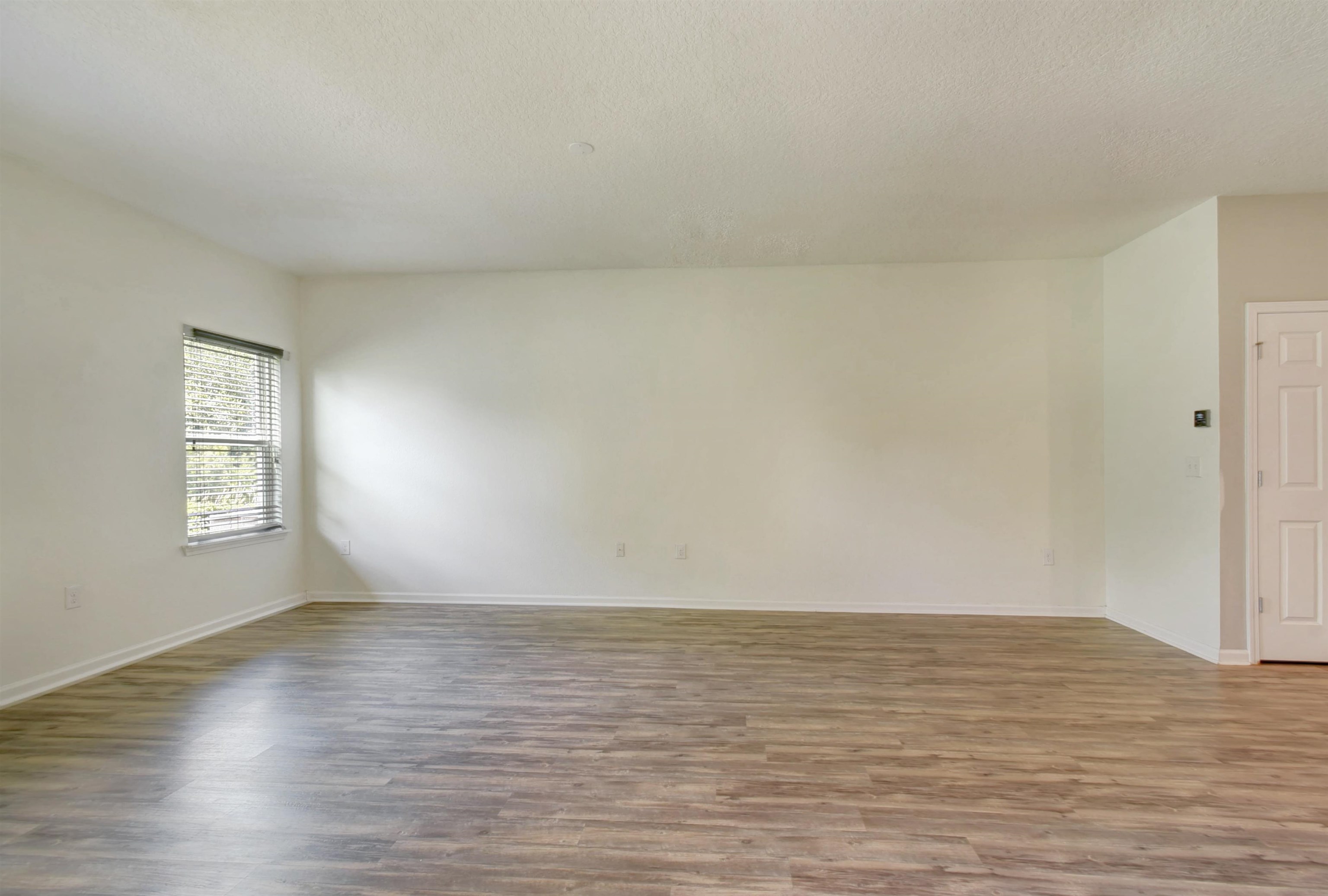 9 Bella Vita Way Ormond Beach, FL 32174 - Photo 13 of 36 a view of an empty room and window