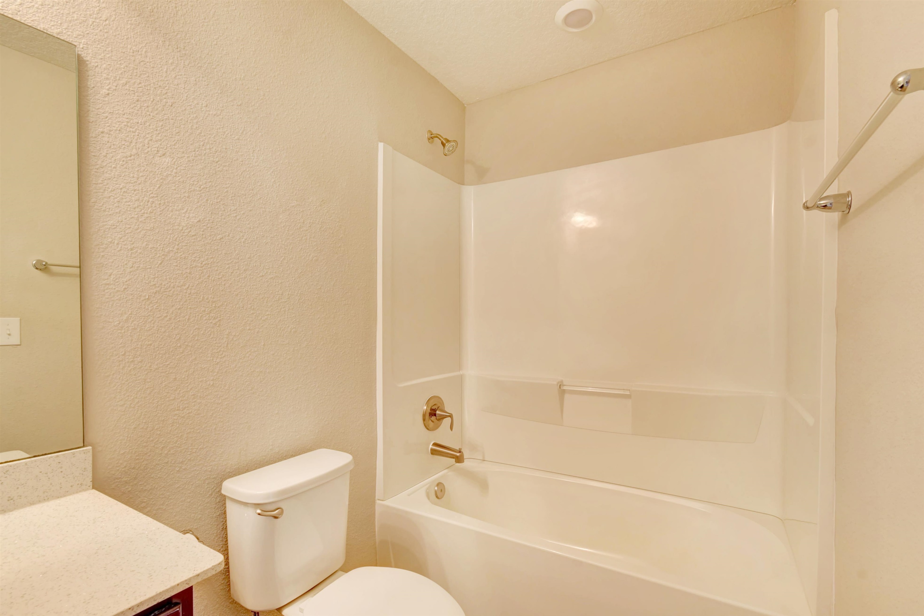 9 Bella Vita Way Ormond Beach, FL 32174 - Photo 27 of 36 a bathroom with a bathtub and a toilet