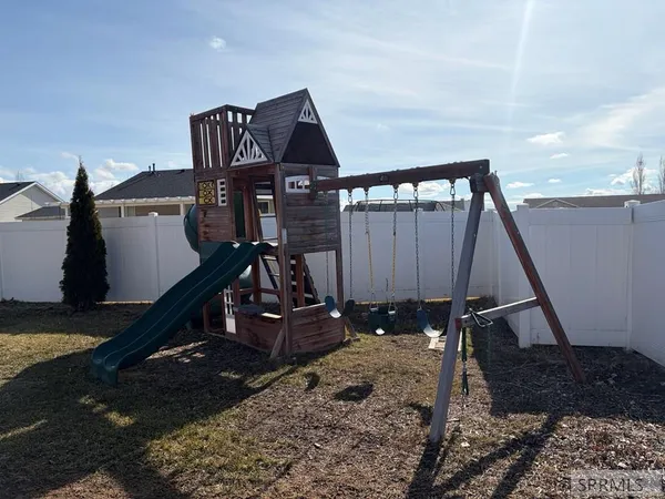$422,000 | 3116 Sandy Drive, Idaho Falls, ID 83401