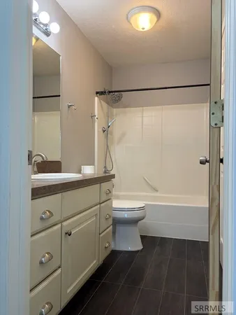 $422,000 | 3116 Sandy Drive, Idaho Falls, ID 83401