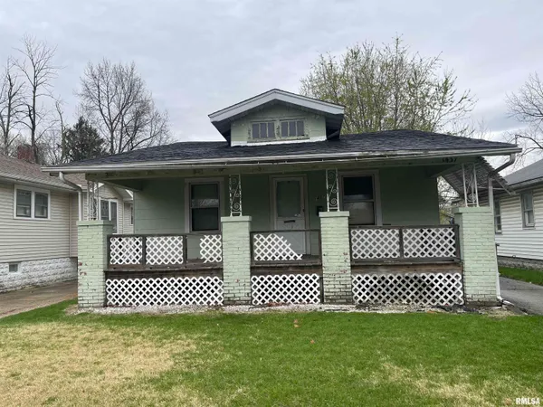 $29,900 | 1437 East Division Street, Decatur, IL 62526