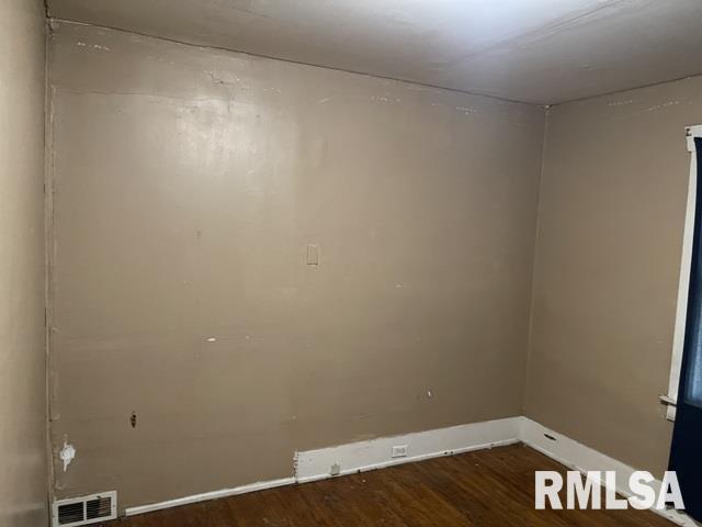 1437 East Division Street Decatur, IL 62526 - Photo 10 of 13