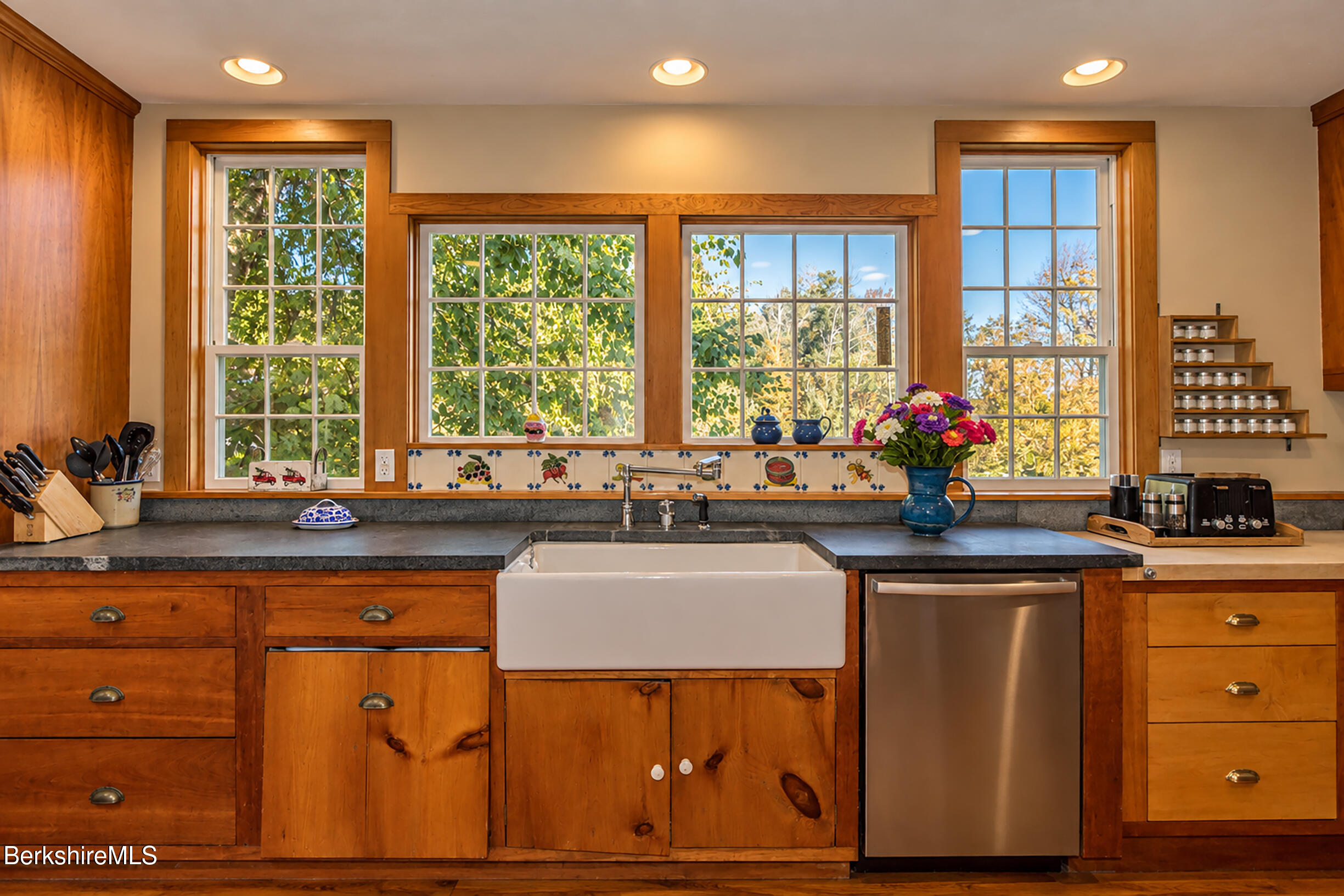802 Stebbins Road Otis, MA 01253 - Photo 22 of 67 Kitchen