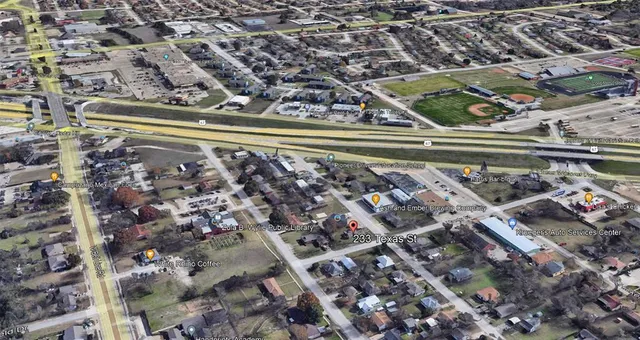 $1,650 | 233 Texas Street, Cedar Hill, TX 75104