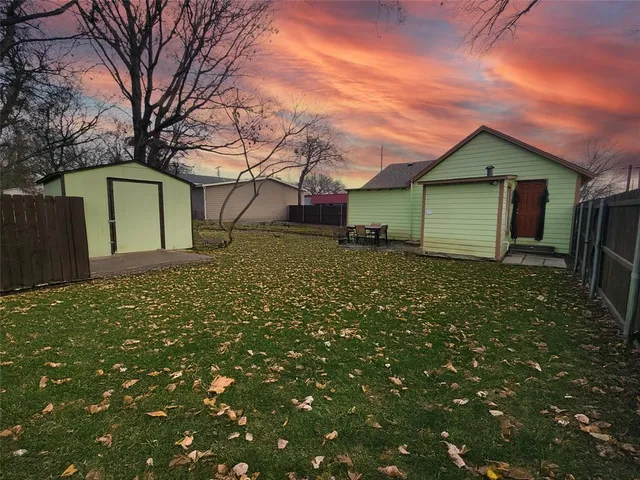 $1,650 | 233 Texas Street, Cedar Hill, TX 75104