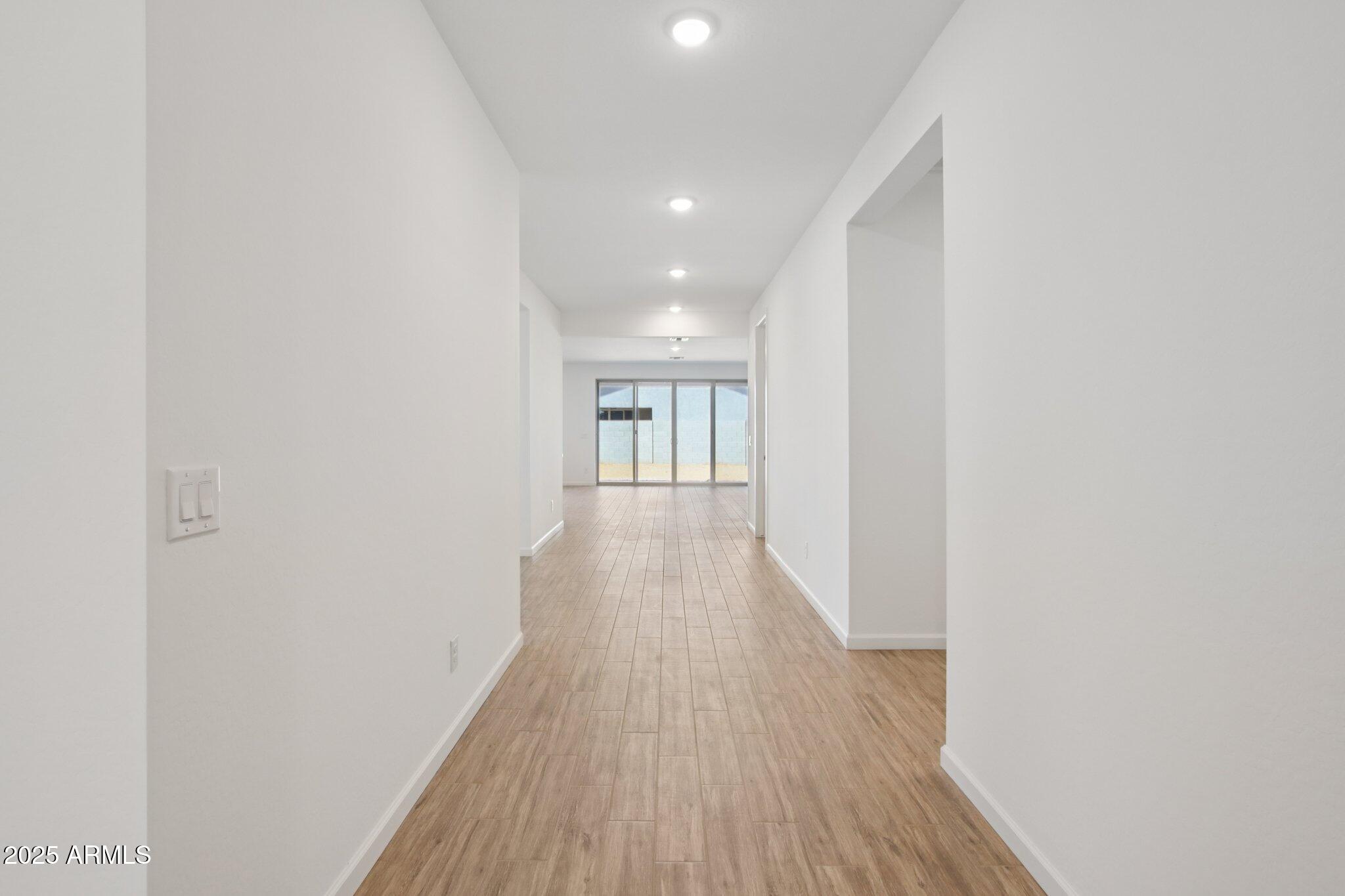 15734 West Brown Street Waddell, AZ 85355 - Photo 17 of 61 17-web-or-mls-W Brown St-S2708-017