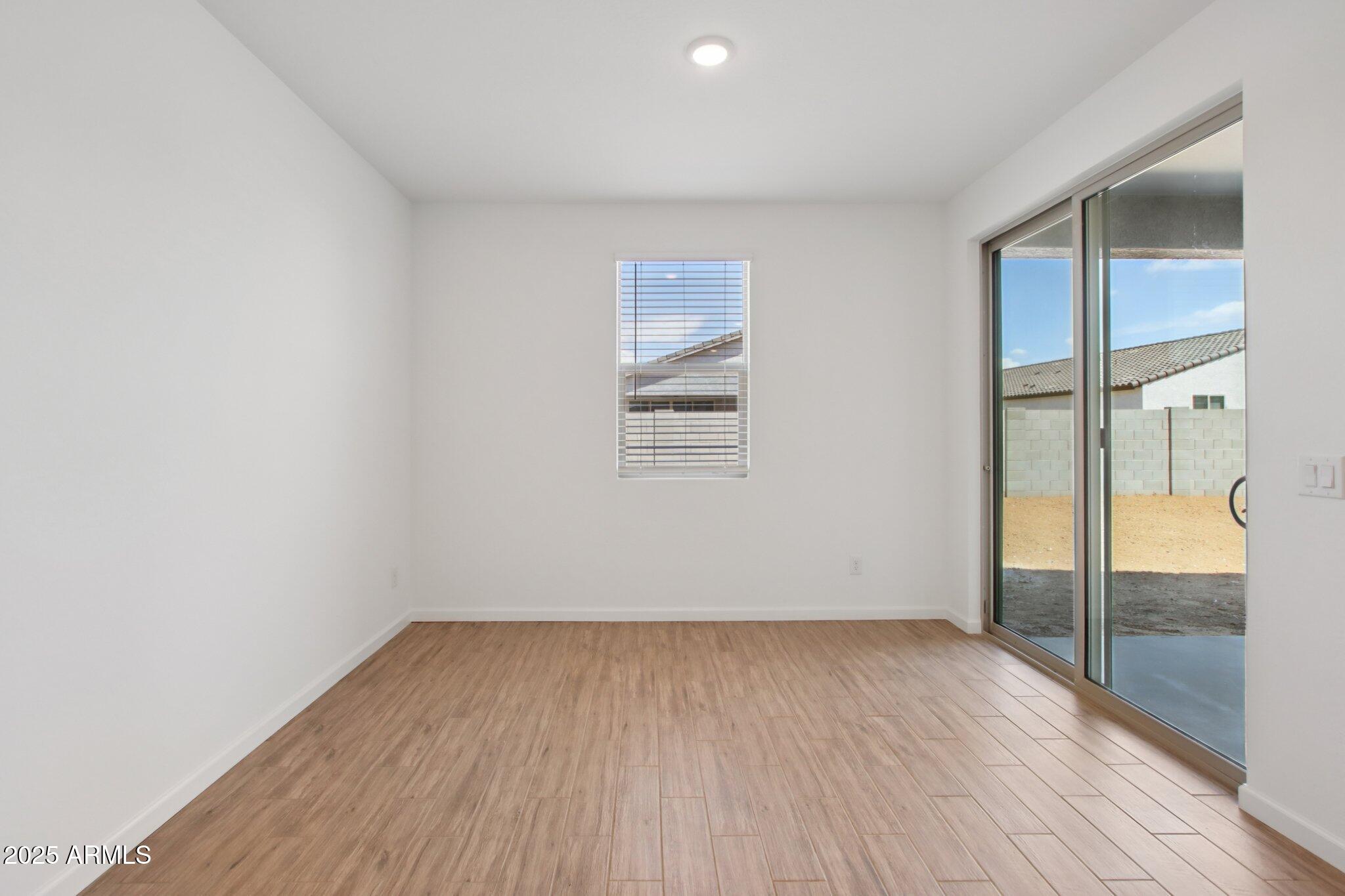 15734 West Brown Street Waddell, AZ 85355 - Photo 7 of 61 7-web-or-mls-W Brown St-S2708-007