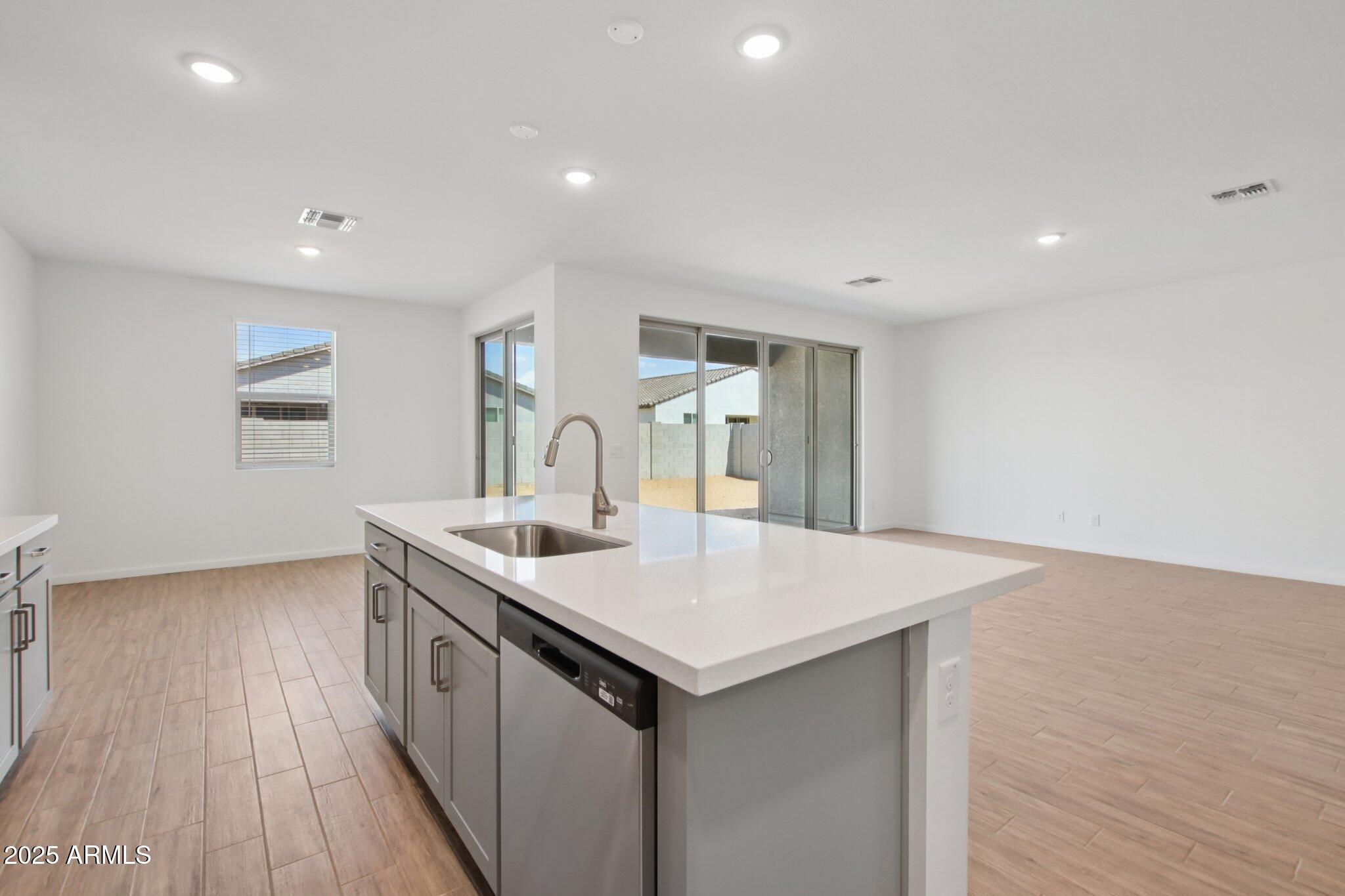 15734 West Brown Street Waddell, AZ 85355 - Photo 10 of 61 10-web-or-mls-W Brown St-S2708-010