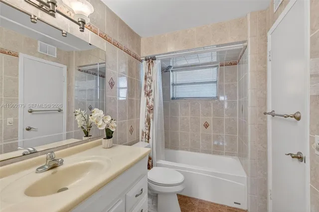 $85,000 | 2900 Northwest 47th Terrace, Unit 405B, Lauderdale Lakes, FL 33313