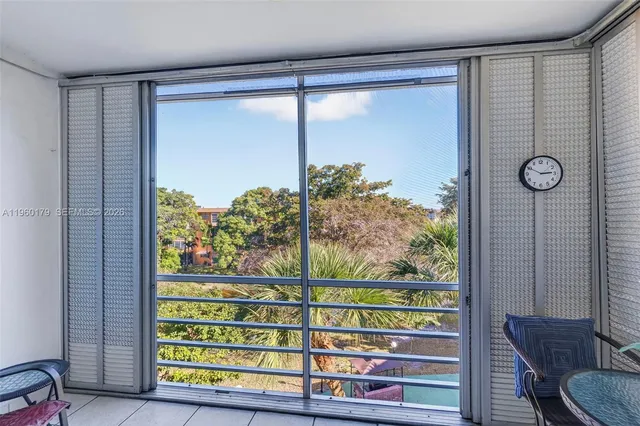 $85,000 | 2900 Northwest 47th Terrace, Unit 405B, Lauderdale Lakes, FL 33313