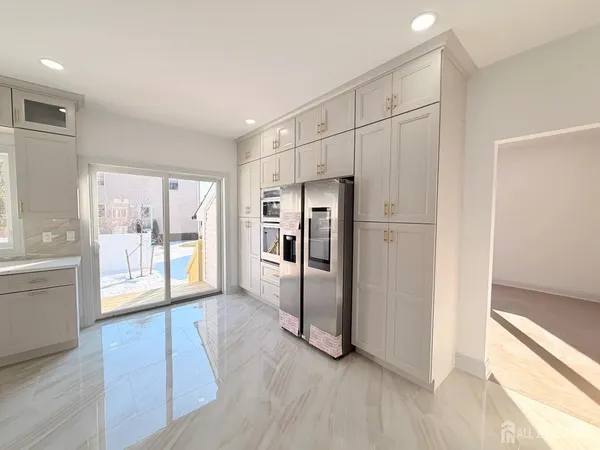 $1,099,000 | 46 Foyer Street, Edison, NJ 08817