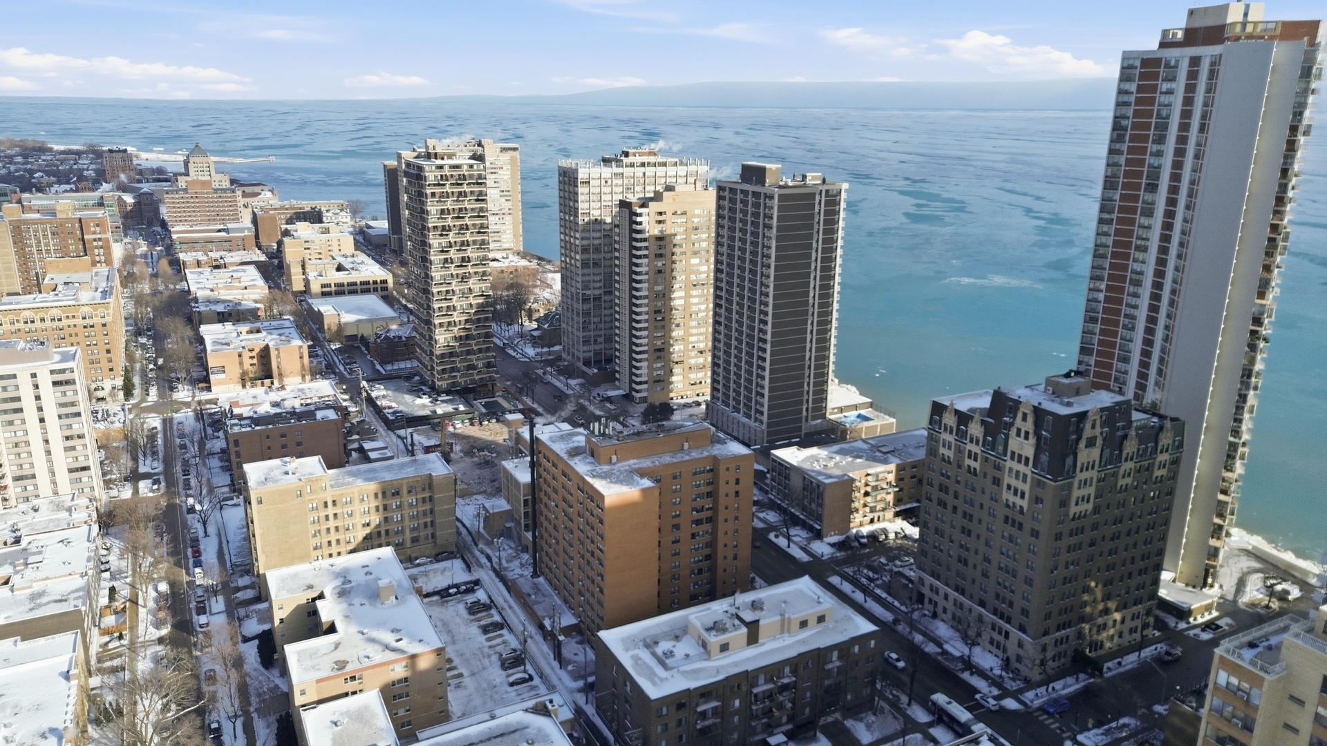 6101 North Sheridan Road, Unit 12E Chicago, IL 60660 - Photo 27 of 32