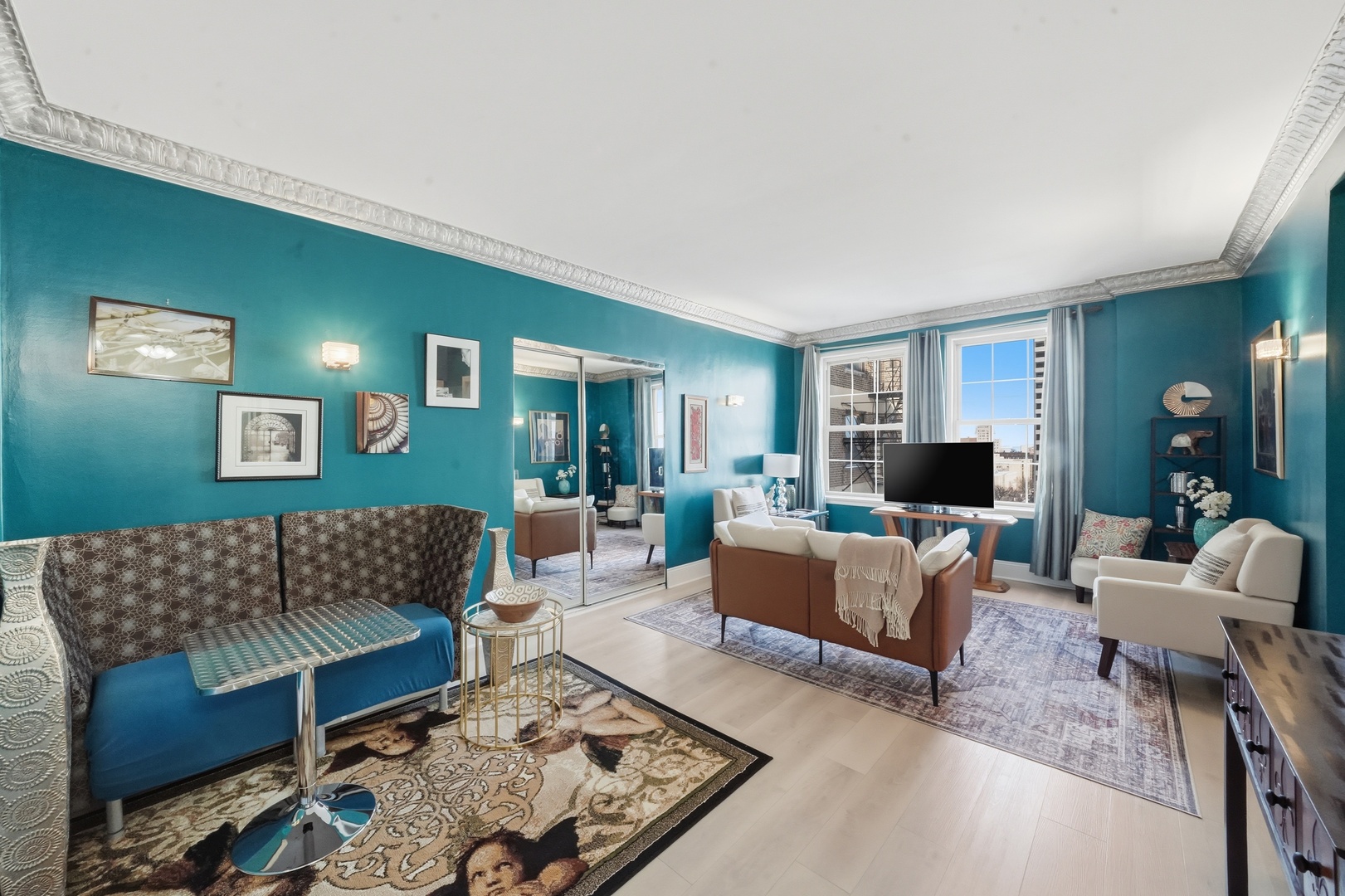 6101 North Sheridan Road, Unit 12E Chicago, IL 60660 - Photo 4 of 32