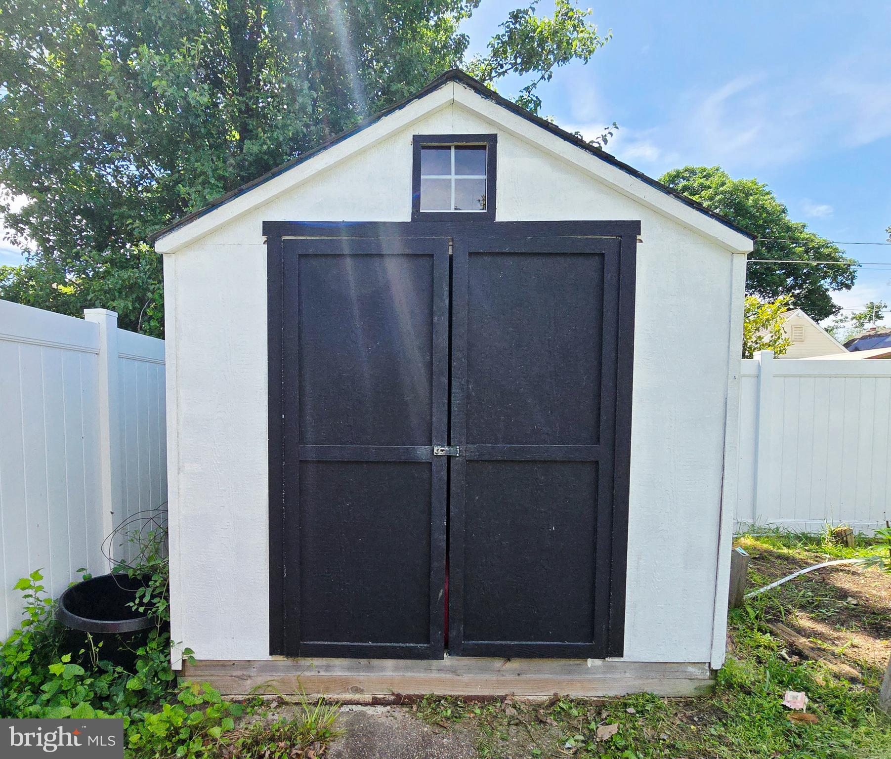6103 Manor Road Clinton, MD 20735 - Photo 48 of 48 a view of a house with backyard
