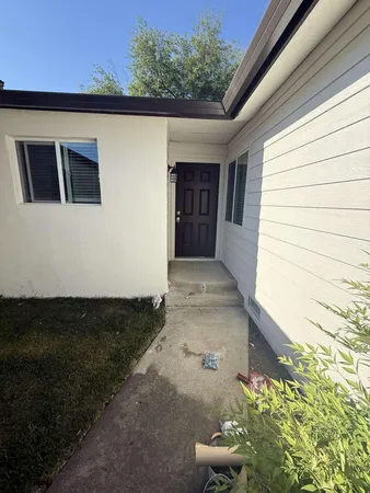 $460,000 | 2214 Fordham Avenue, Clovis, CA 93611