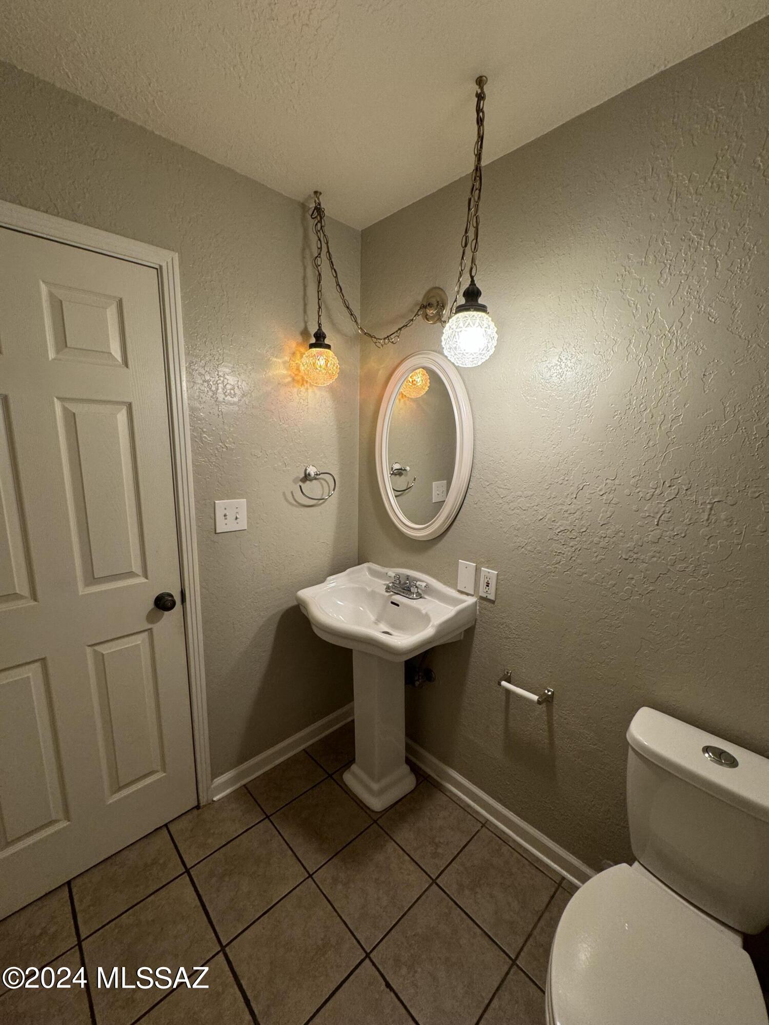 1505 East Prince Road, Unit B Tucson, AZ 85719 - Photo 13 of 37