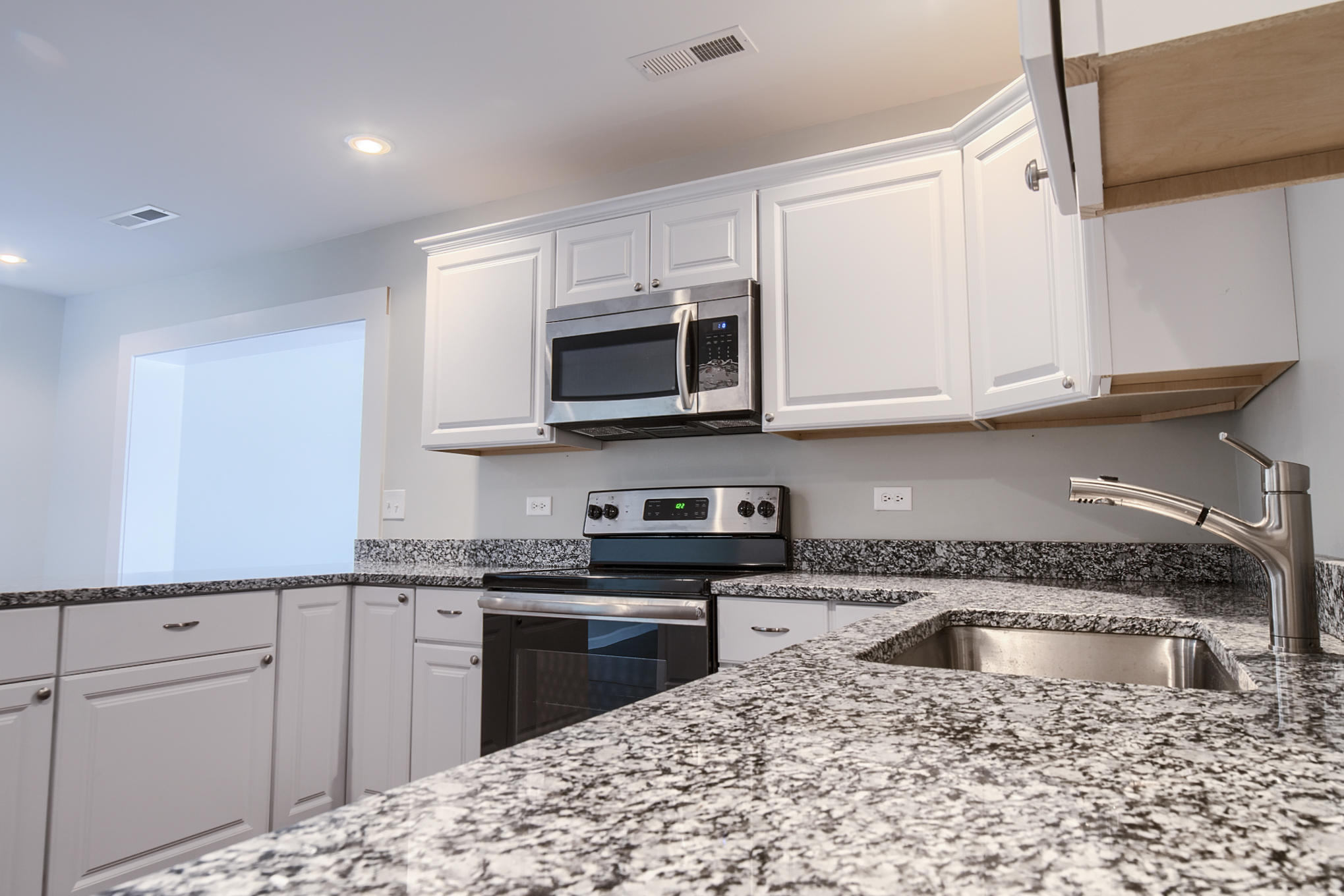 117 Rahway Road Goose Creek, SC 29445 - Photo 13 of 42 Kitchen 6