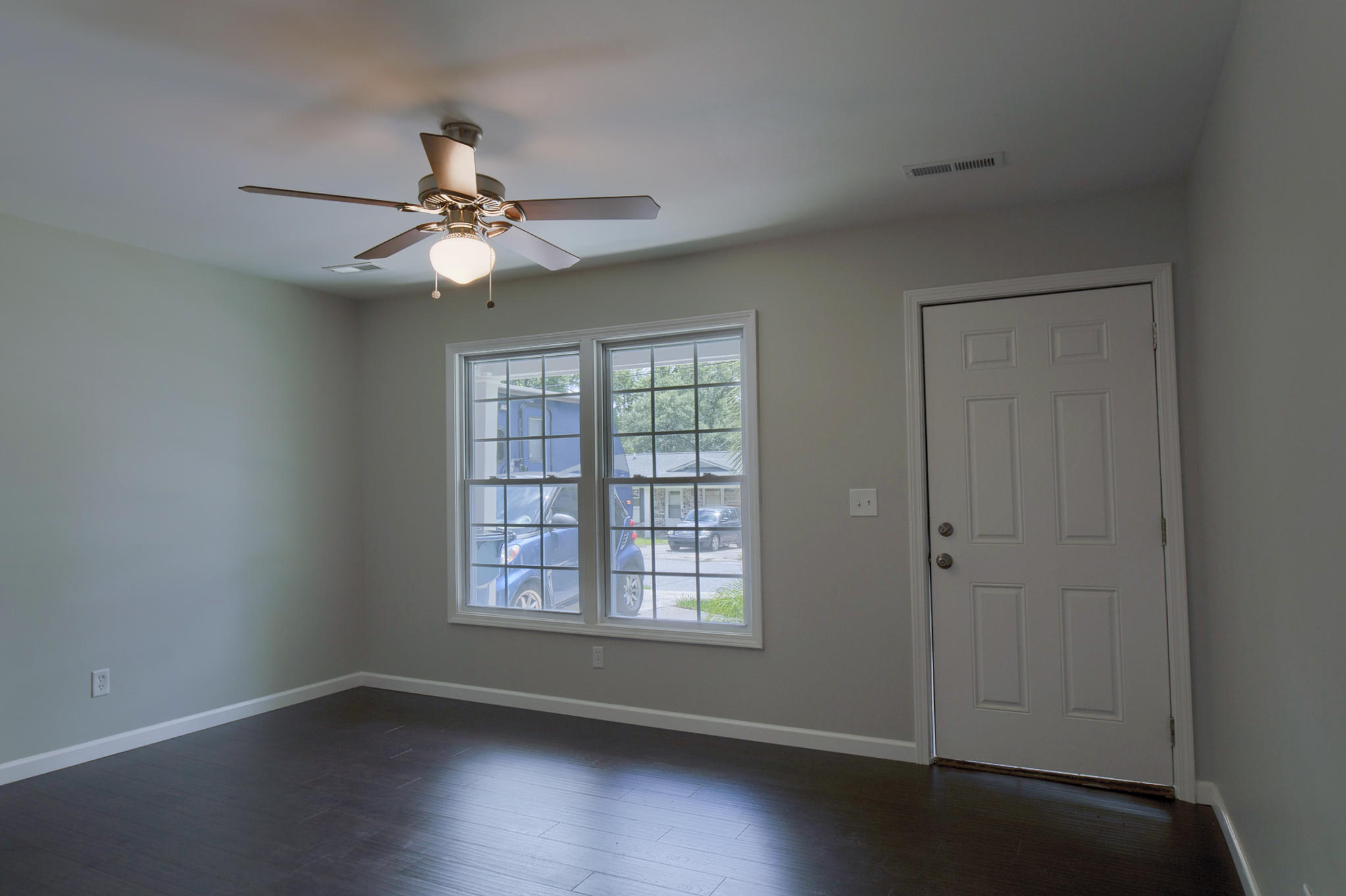 117 Rahway Road Goose Creek, SC 29445 - Photo 8 of 42 Living Room 3