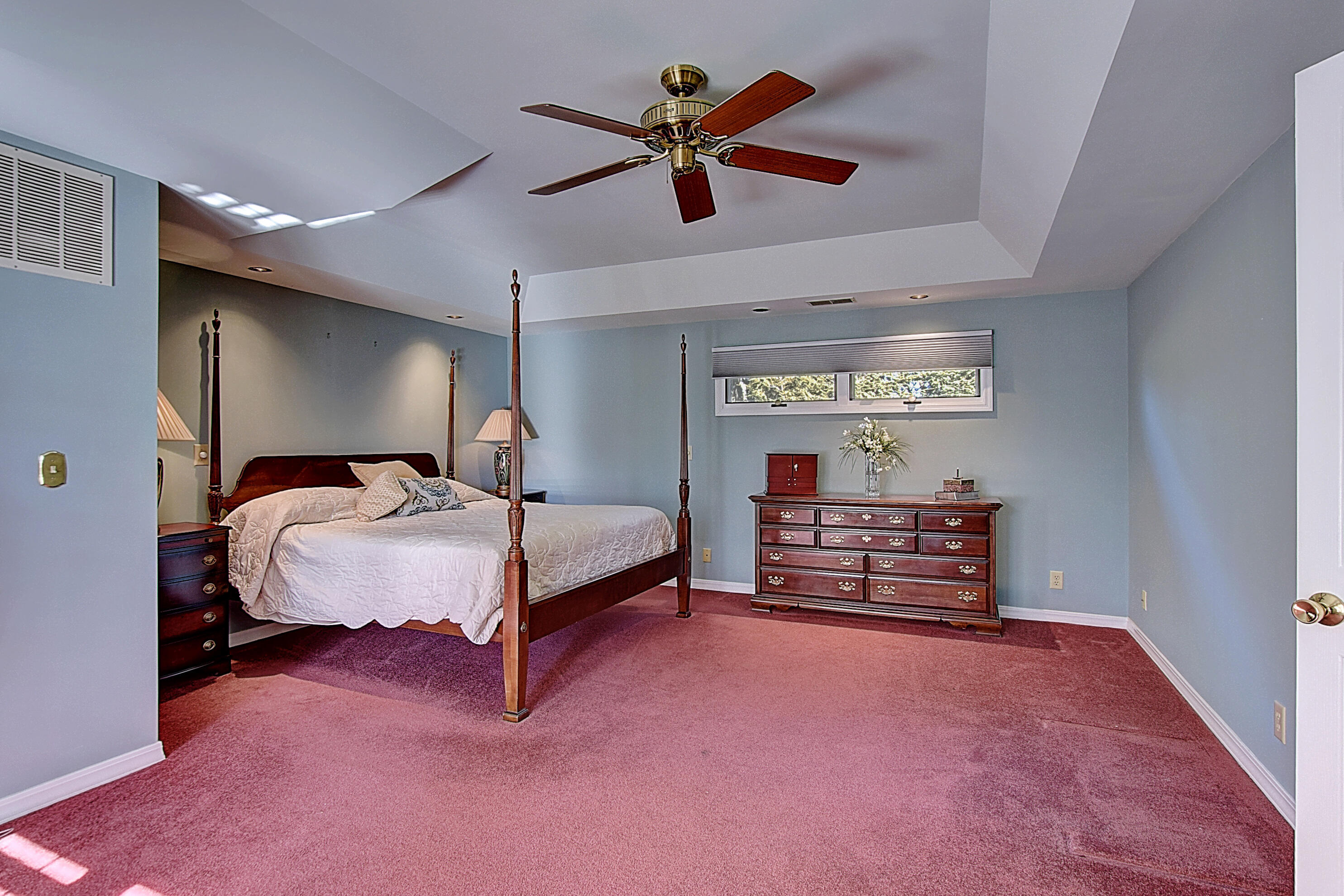 1816 Broadmoor Road Johnson City, TN 37604 - Photo 20 of 38 Master Suite