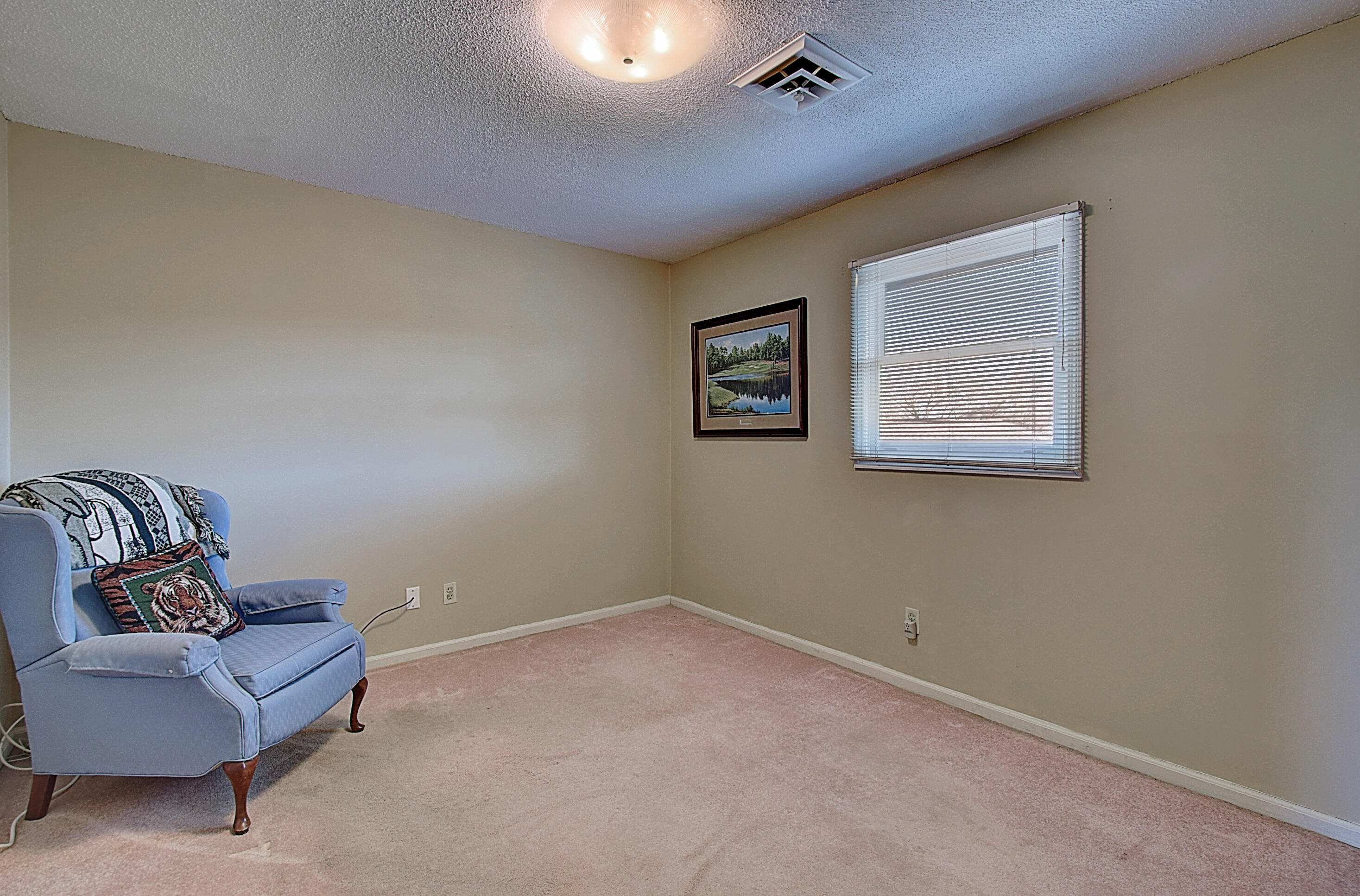 1816 Broadmoor Road Johnson City, TN 37604 - Photo 33 of 38 Upstairs Bedroom