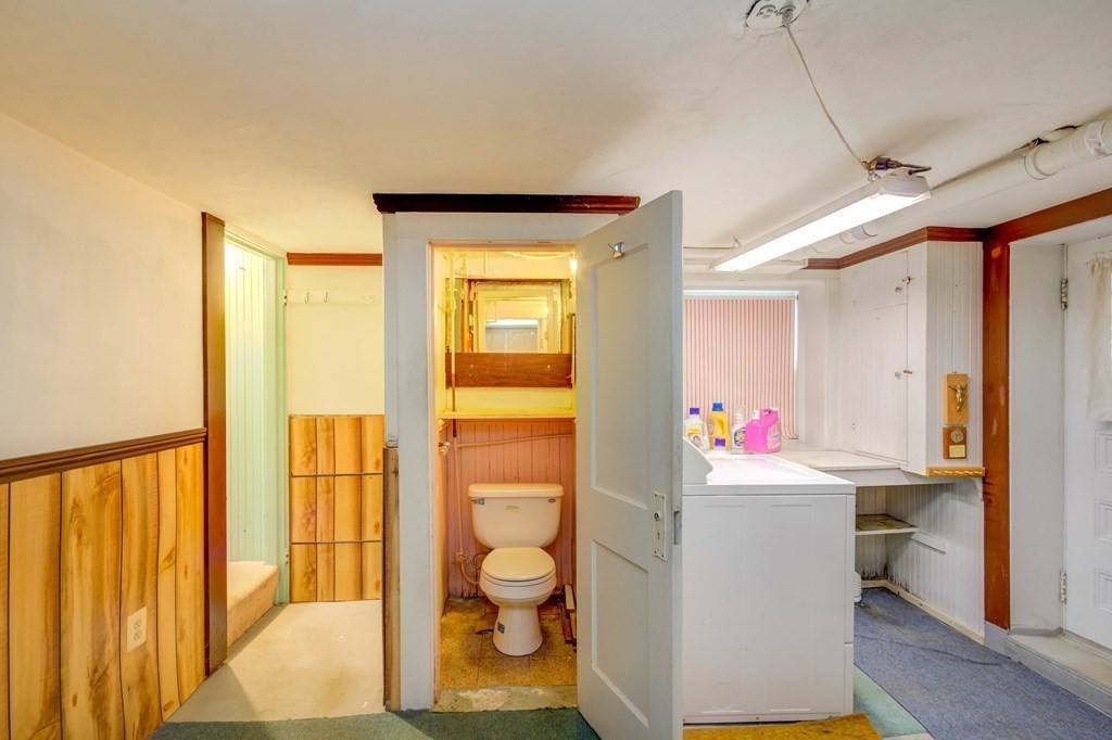 12 Sumner Road Salem, MA 01970 - Photo 25 of 36